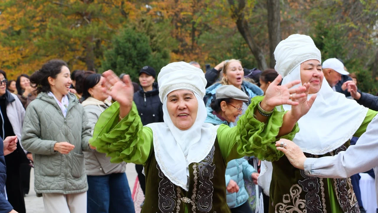 Almaty Resort шипажайында Алма күніне арналған дәстүрлі фестиваль өтті 