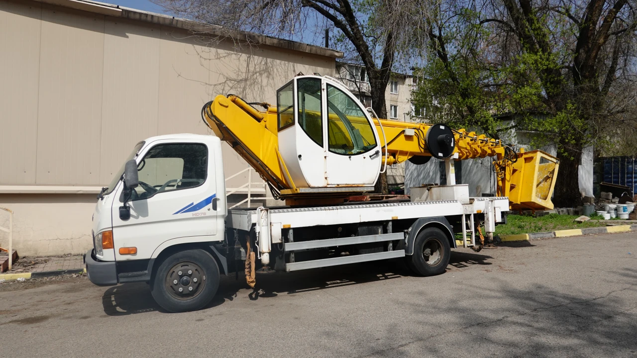 «Адал Азамат»: Жәнібек Сабыров  — автoшаруашылықтың тірегі 